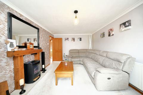 16 School Grove, Oakengates, Telford, TF2 6BQ