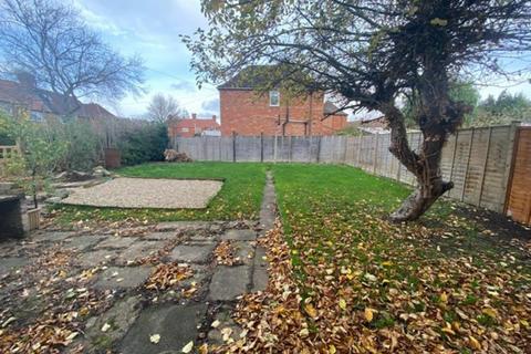 3 bedroom semi-detached house to rent, Spenser Road, Cheltenham