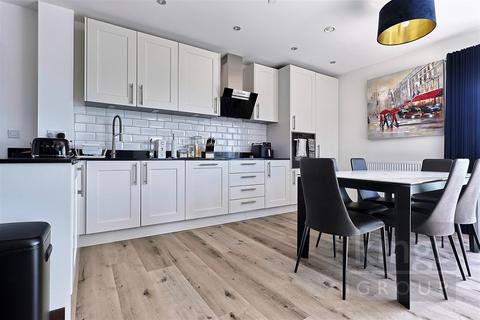 undefined, Edinburgh Gate, Harlow