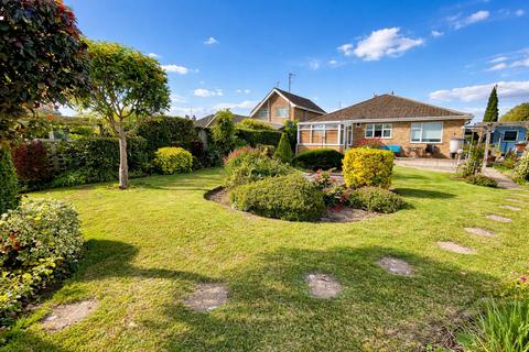 2 bedroom detached bungalow for sale, Bourne Road, Spalding