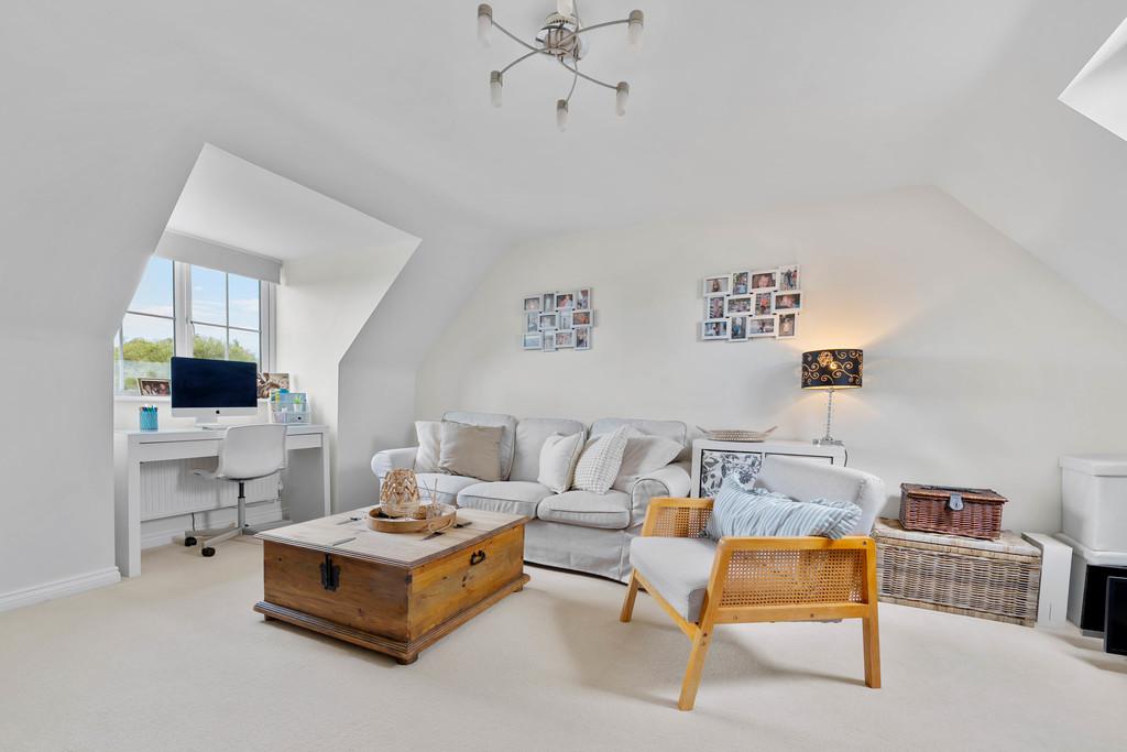 84 Firecrest Wy, Kelsall, Tarporley CW6 0 RX, UK17