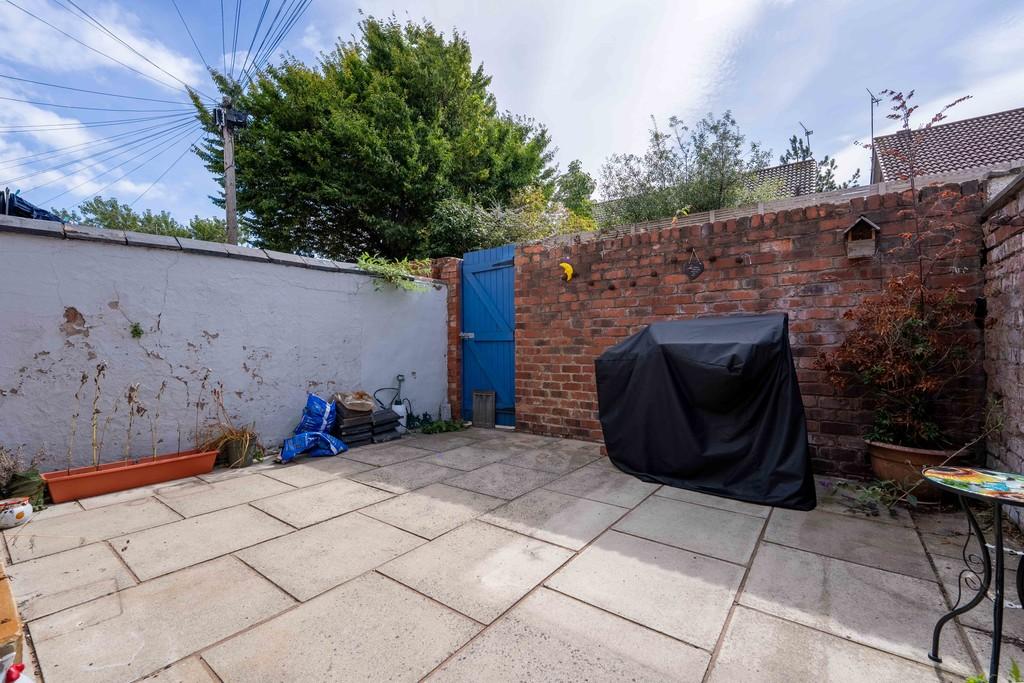 89 Clare Ave, Chester CH2 3 HR10