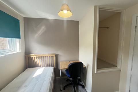 1 bedroom semi-detached house to rent, Little Oaks, Penryn TR10