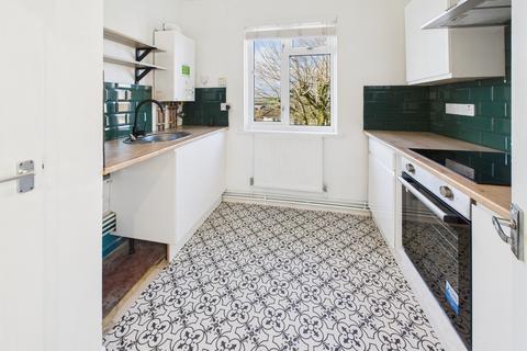 1 bedroom flat to rent, Hawkinge Gardens, Plymouth PL5