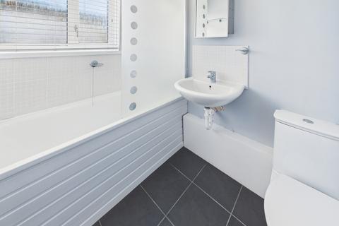 1 bedroom flat to rent, Hawkinge Gardens, Plymouth PL5