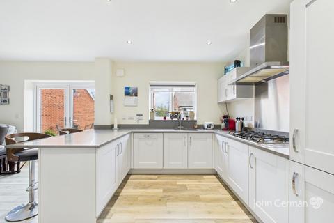 4 bedroom detached house for sale, Woodcock Way, Ashby-de-la-Zouch