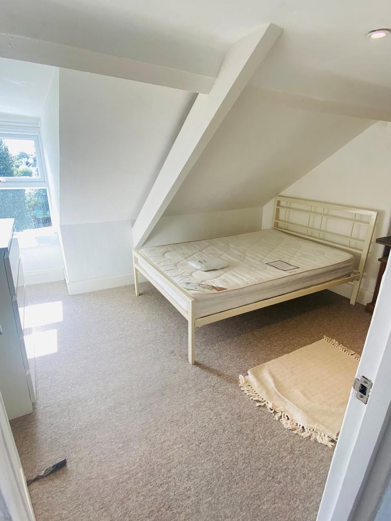Bedroom4