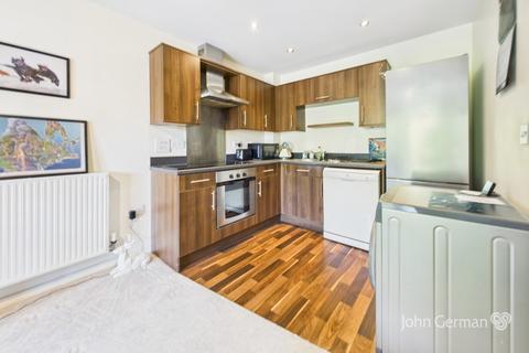 12 Chamberlain Close, Uttoxeter, ST14 8ET