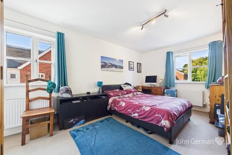 12 Chamberlain Close, Uttoxeter, ST14 8ET