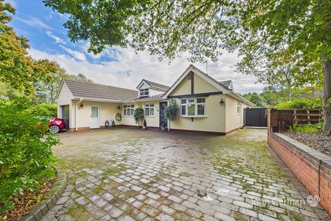 5 bedroom detached bungalow for sale, Post Office Lane, Slitting Mill, Rugeley
