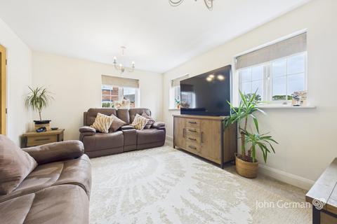 2 Campion Way, Uttoxeter, ST14 7TB