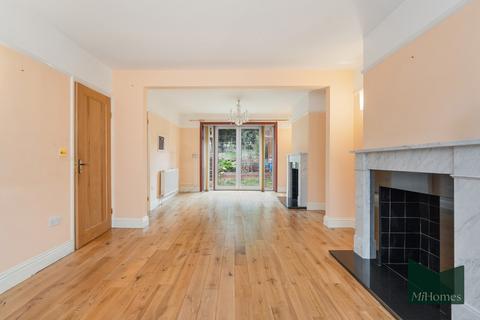 undefined, Newton Avenue, Muswell Hill