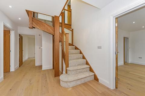 4 bedroom detached house for sale, Trampers Lane, Fareham PO17