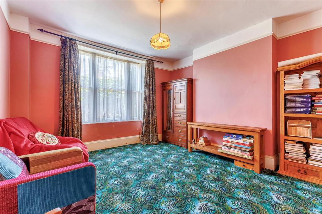 6 R1 A2376-HDR.jpeg