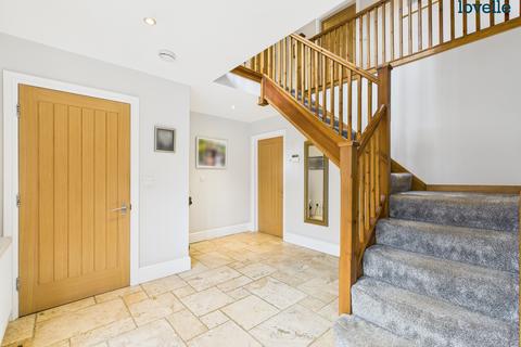 undefined, South Dale, Caistor, LN7