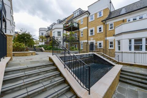 undefined, King Edward Gardens, Tunbridge Wells
