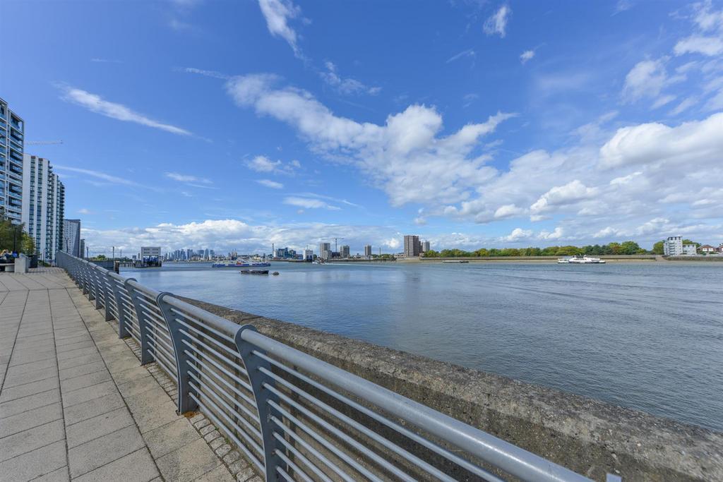 Duncombe House17.jpg