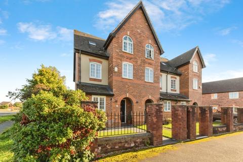 Honiton Way, Cheshire CW10