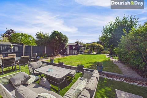 4 bedroom detached house for sale, Eccleshall Road, Stafford ST16