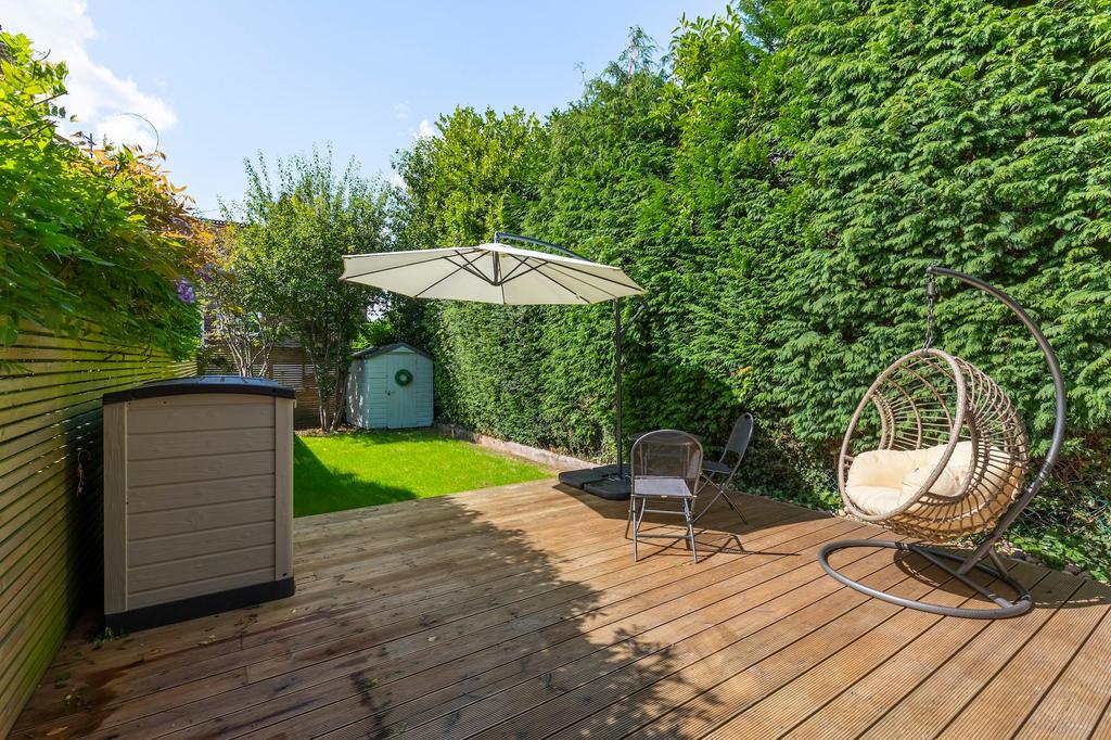 Patio & garden