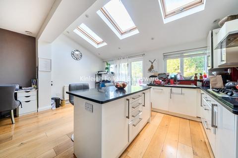 undefined, Queen Anne Avenue, Bromley, BR2
