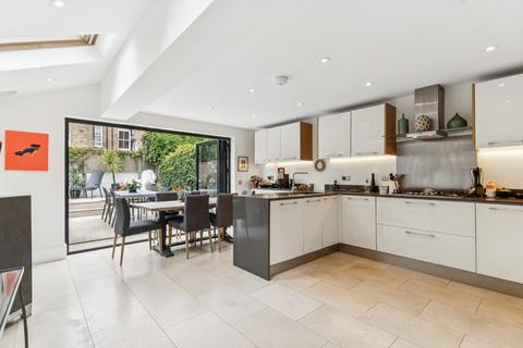 undefined, Ashington Road, Hurlingham Park, London