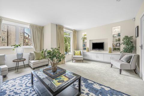 Southwick Street, Hyde Park, London