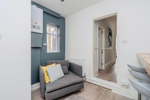 4 bedroom end of terrace house for sale, Westfield Road, Southsea