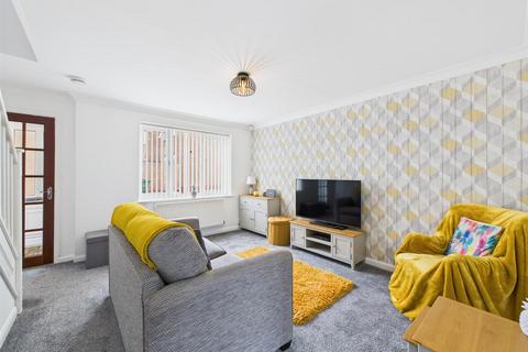 2 bedroom semi-detached house for sale, Aysgarth Rise, Bridlington