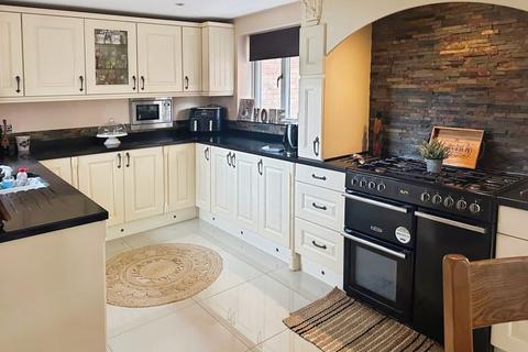 undefined, Valley Side, Pelsall, Walsall, WS3 4LL