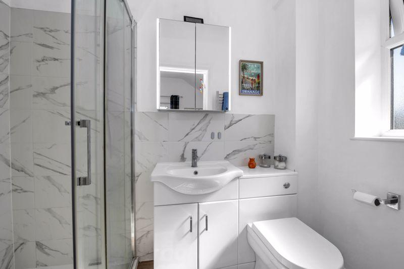 Ensuite
