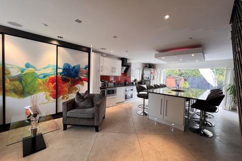 2 bedroom property to rent, Golf Open 2026 - Beach Priory Gardens, Southport - Sleeps 4