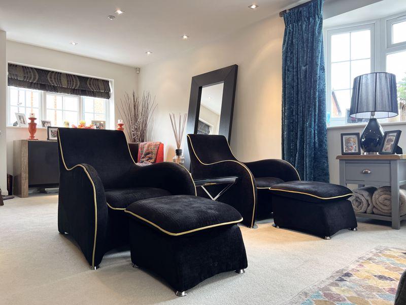 Feature Living