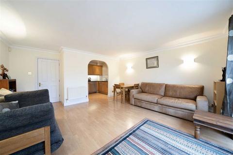 2 bedroom flat for sale, Spurgeon Street, London SE1