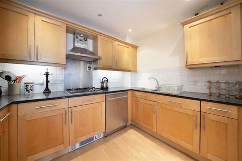 2 bedroom flat for sale, Spurgeon Street, London SE1