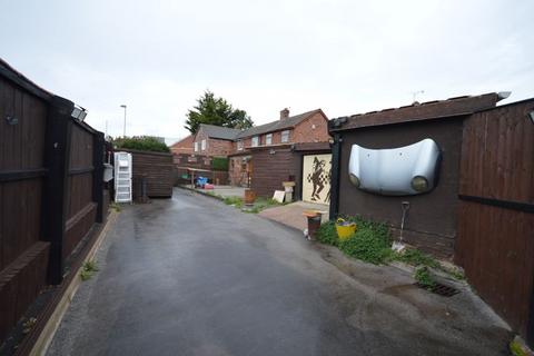 undefined, Alfred Close, Widnes
