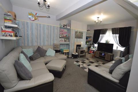 12 Alfred Close, Widnes, WA8 6BX