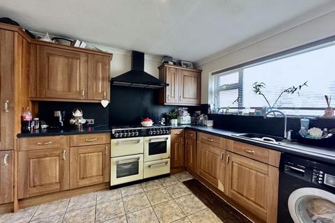 undefined, Stratford Drive, Wooburn Green HP10