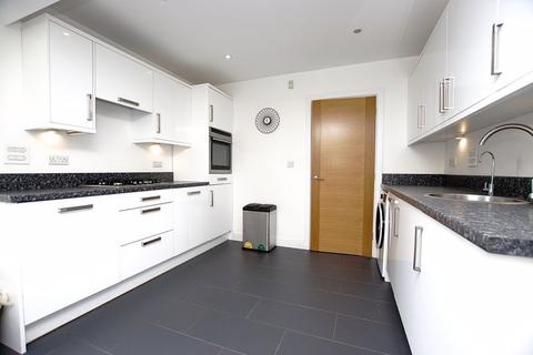 undefined, Kingsmead Avenue, Stubbinton, PO14