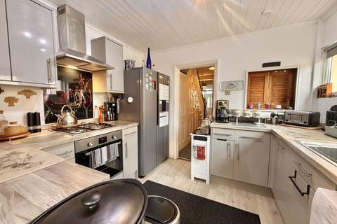 3 bedroom terraced house for sale, Park Road, Plymouth
