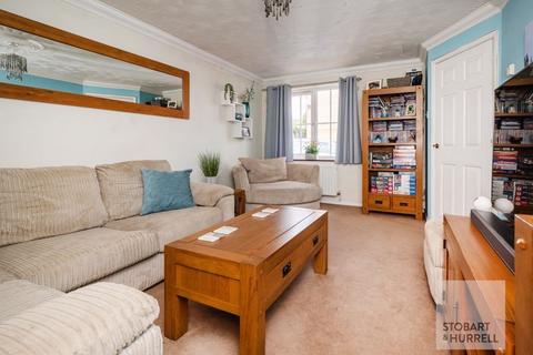 3 bedroom semi-detached house for sale, Roundway Down, Norwich NR7