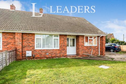 3 bedroom bungalow to rent, Eastoke Avenue, Hayling Island, PO11