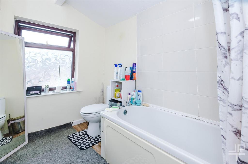 116 Leigh Rd-JPT-121.JPG
