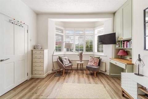 4 bedroom end of terrace house for sale, Phyllis Avenue, New Malden