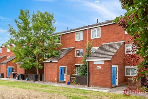 12 Knights Close, London, E9 6EW