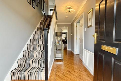 16 Admirals View, Inverness, IV2 5GW