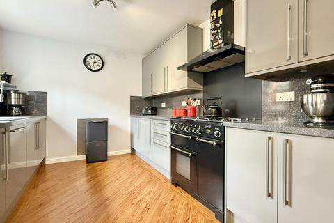 16 Admirals View, Inverness, IV2 5GW