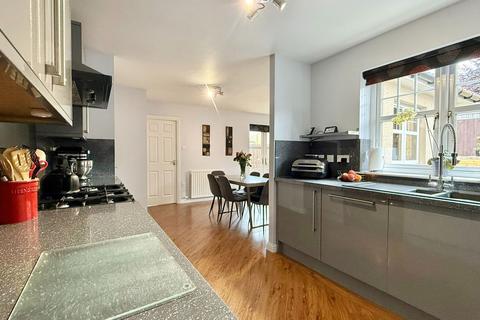16 Admirals View, Inverness, IV2 5GW