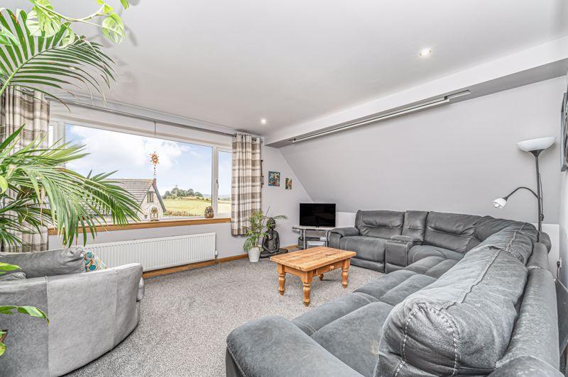 Upper Lounge