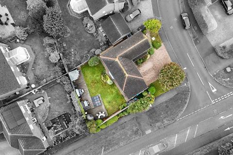 4 bedroom detached house for sale, Burrough Way, Lutterworth LE17
